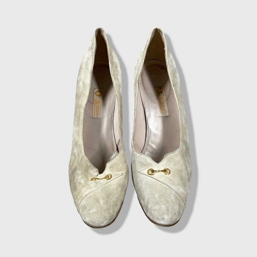 Gucci Horsebit Pumps Women 36.5 Beige Suede Vintage Gold Hardware Heels - Picture 2 of 9